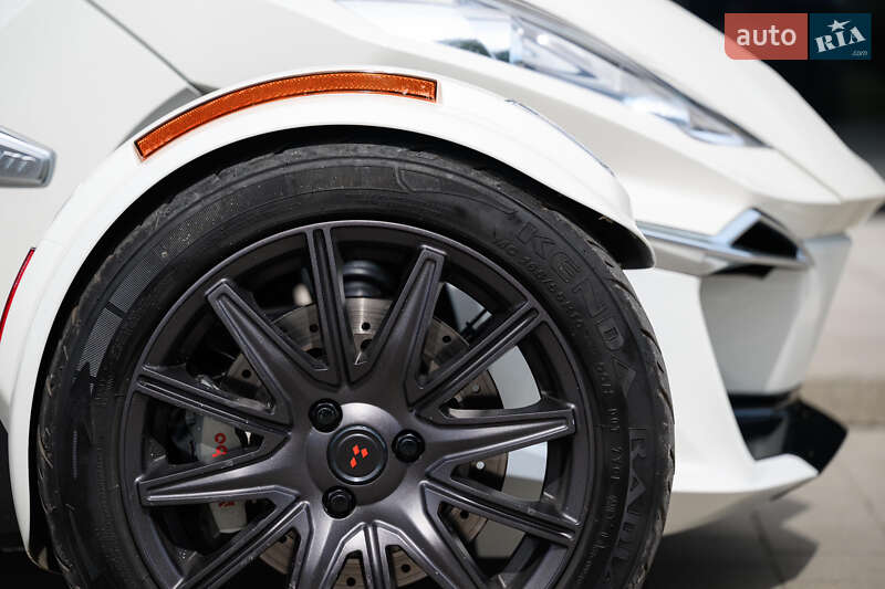 Трайк BRP Spyder 2016 в Ужгороде фото 16 Трайк BRP Spyder 2016 в Ужгороде