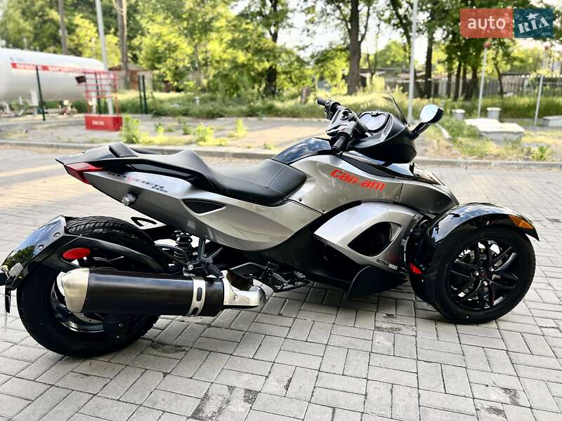 Трайк BRP Spyder 2011 в Днепре фото 31 Трайк BRP Spyder 2011 в Днепре