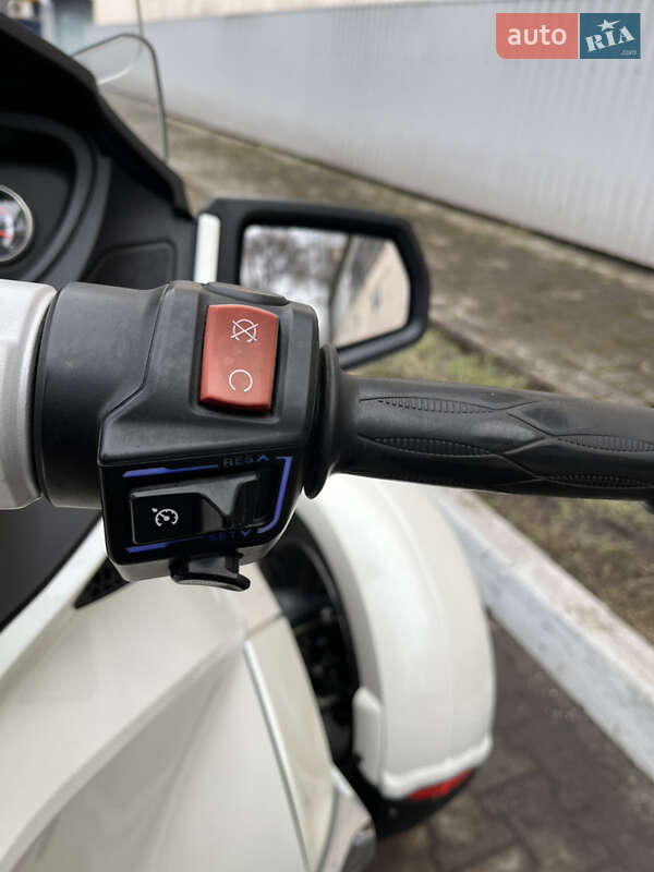 Трайк BRP Spyder 2011 в Запоріжжі