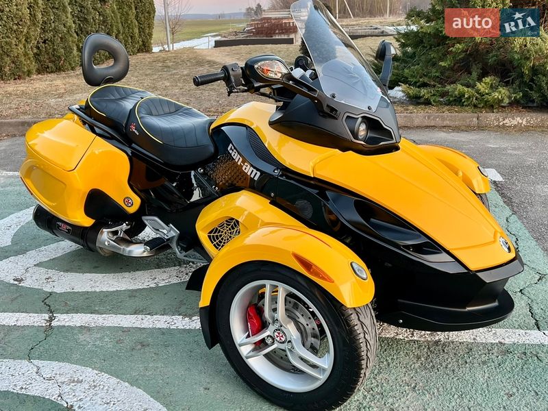 Трицикл BRP Spyder 2010 в Дубно