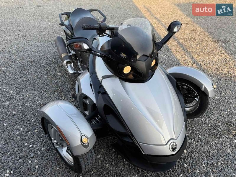 BRP Spyder 2008