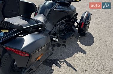 Трицикл BRP Spyder 2016 в Львове