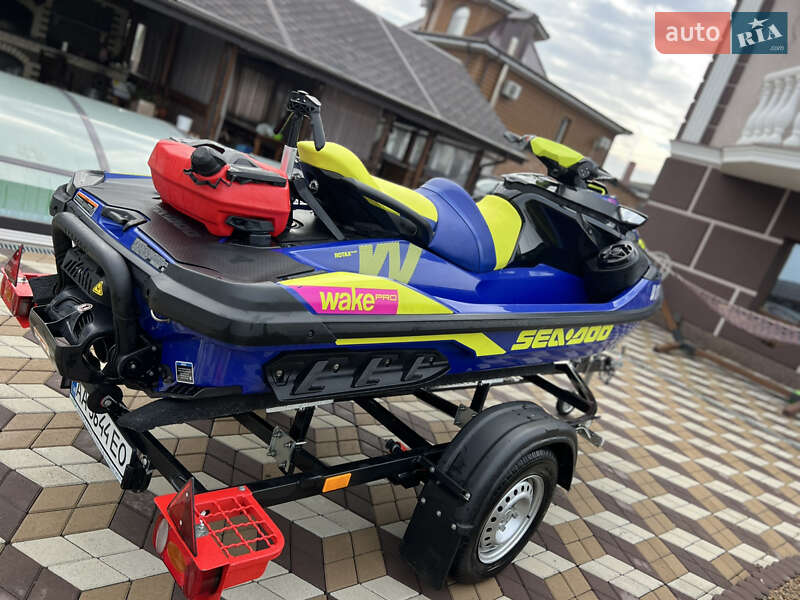 Гидроцикл туристический BRP Wake 2020 в Летичеве