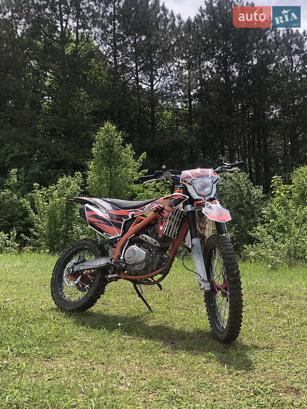 Мотовездеход BSE J-4 2022 в Черновцах