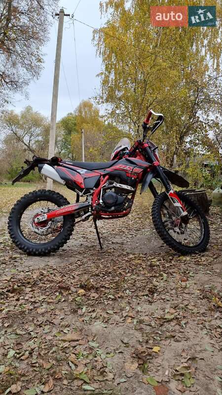 Мотоцикл Позашляховий (Enduro) BSE J10 2021 в Чорнухах фото 12 Мотоцикл Позашляховий (Enduro) BSE J10 2021 в Чорнухах