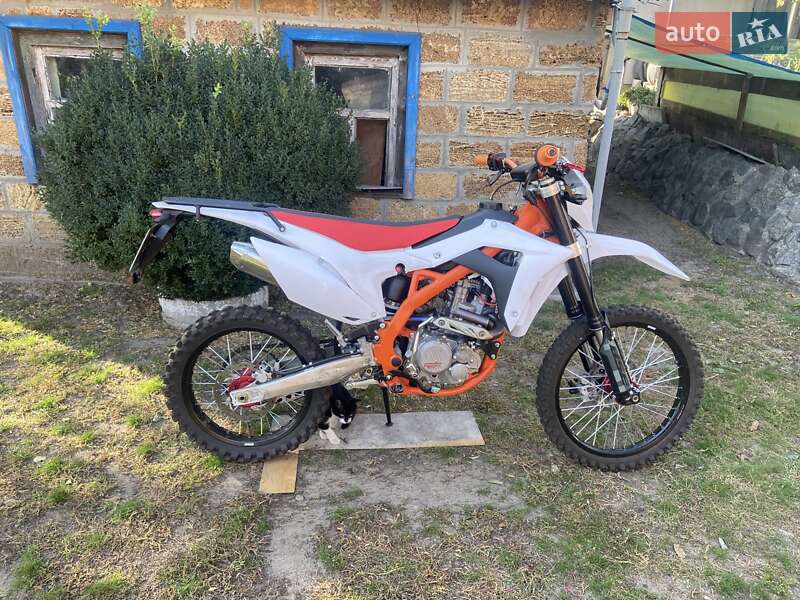 Мотоцикл Внедорожный (Enduro) BSE J11 2024 в 
