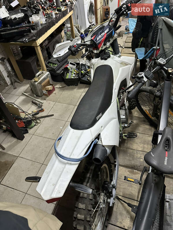 Мотоцикл Позашляховий (Enduro) BSE J3D 300 Enduro 2023 в Буську фото 4 Мотоцикл Позашляховий (Enduro) BSE J3D 300 Enduro 2023 в Буську