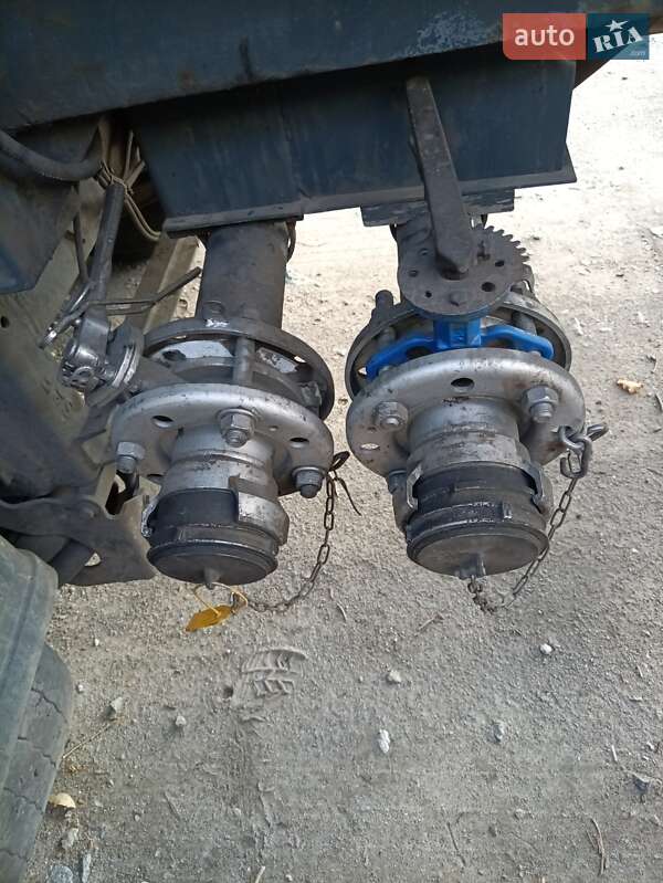 Цистерна полуприцеп BSL STC-1M 1983 в Днепре фото 4 Цистерна полуприцеп BSL STC-1M 1983 в Днепре