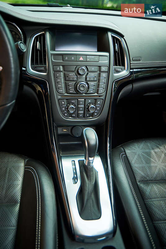 Кабриолет Buick Cascada 2016 в Кропивницком