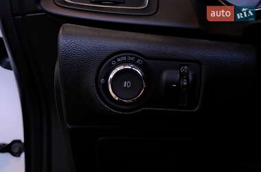 Кабриолет Buick Cascada 2016 в 