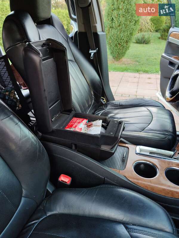 Внедорожник / Кроссовер Buick Enclave 2008 в Черновцах