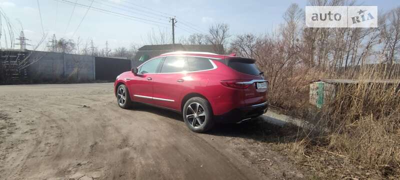 Внедорожник / Кроссовер Buick Enclave 2019 в Украинке