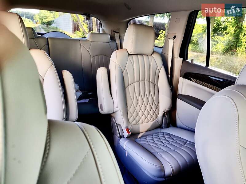 Позашляховик / Кросовер Buick Enclave 2016 в Вінниці