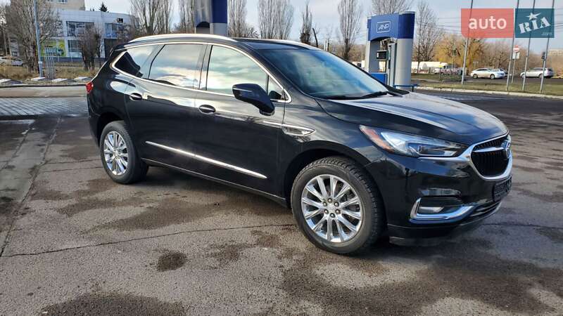 Позашляховик / Кросовер Buick Enclave 2018 в Миколаєві