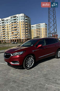 Минивэн Buick Enclave 2018 в 