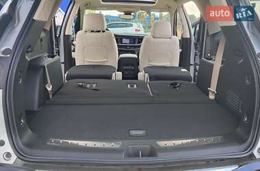Позашляховик / Кросовер Buick Enclave 2023 в 