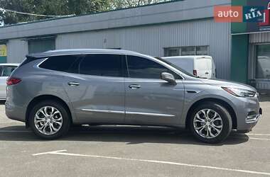 Внедорожник / Кроссовер Buick Enclave 2021 в 