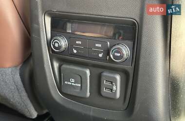 Внедорожник / Кроссовер Buick Enclave 2021 в 