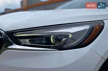 Позашляховик / Кросовер Buick Enclave 2019 в 