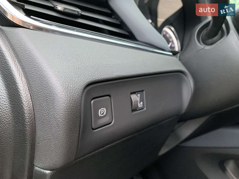 Позашляховик / Кросовер Buick Enclave 2023 в Києві фото 22 Позашляховик / Кросовер Buick Enclave 2023 в Києві