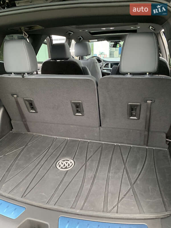 Позашляховик / Кросовер Buick Enclave 2023 в Києві фото 32 Позашляховик / Кросовер Buick Enclave 2023 в Києві