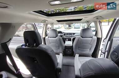 Внедорожник / Кроссовер Buick Enclave 2018 в 