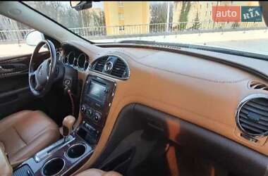 Позашляховик / Кросовер Buick Enclave 2016 в 