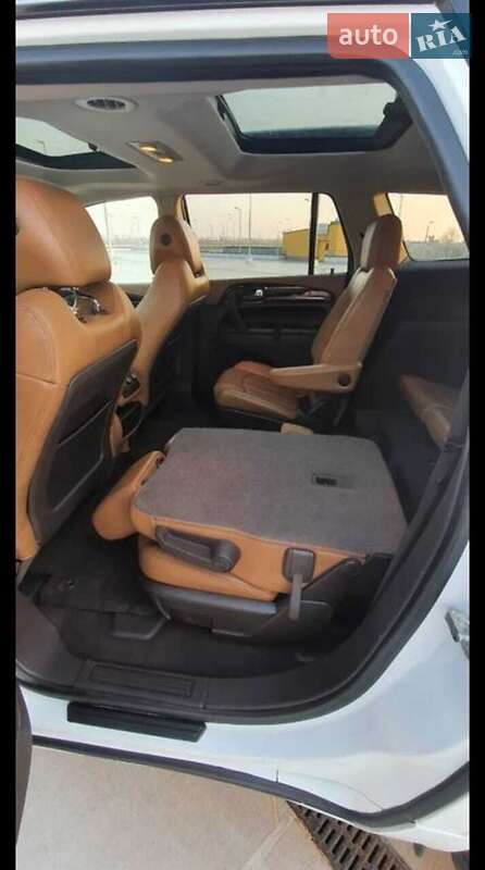 Позашляховик / Кросовер Buick Enclave 2016 в Чернівцях фото 22 Позашляховик / Кросовер Buick Enclave 2016 в Чернівцях