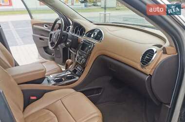 Позашляховик / Кросовер Buick Enclave 2016 в 