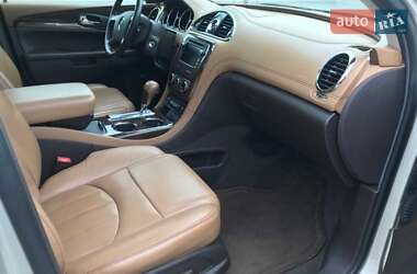 Позашляховик / Кросовер Buick Enclave 2016 в 