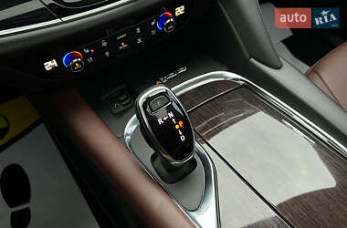 Внедорожник / Кроссовер Buick Enclave 2021 в 