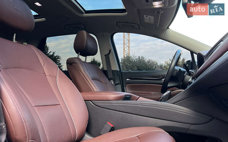 Позашляховик / Кросовер Buick Enclave 2021 в Львові