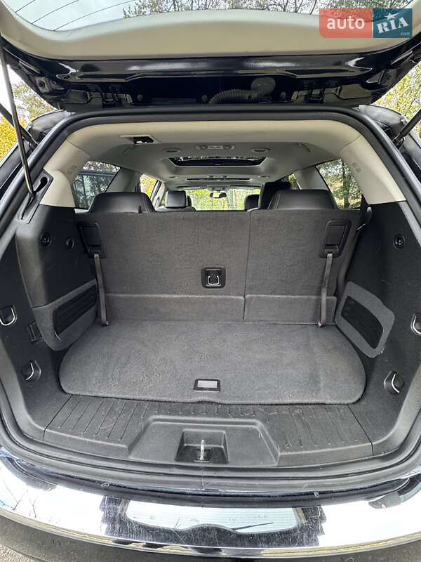 Внедорожник / Кроссовер Buick Enclave 2017 в Киеве фото 29 Внедорожник / Кроссовер Buick Enclave 2017 в Киеве
