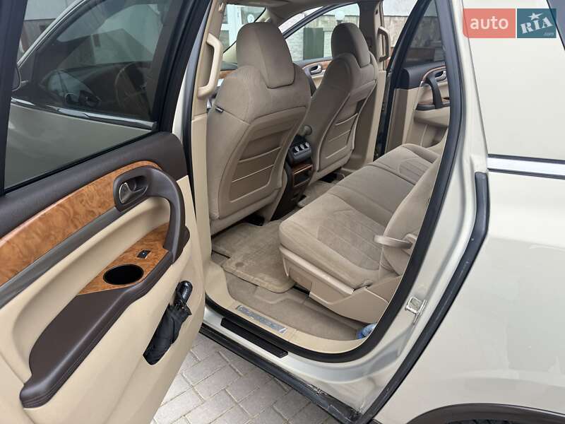 Позашляховик / Кросовер Buick Enclave 2008 в Пустомитах фото 14 Позашляховик / Кросовер Buick Enclave 2008 в Пустомитах