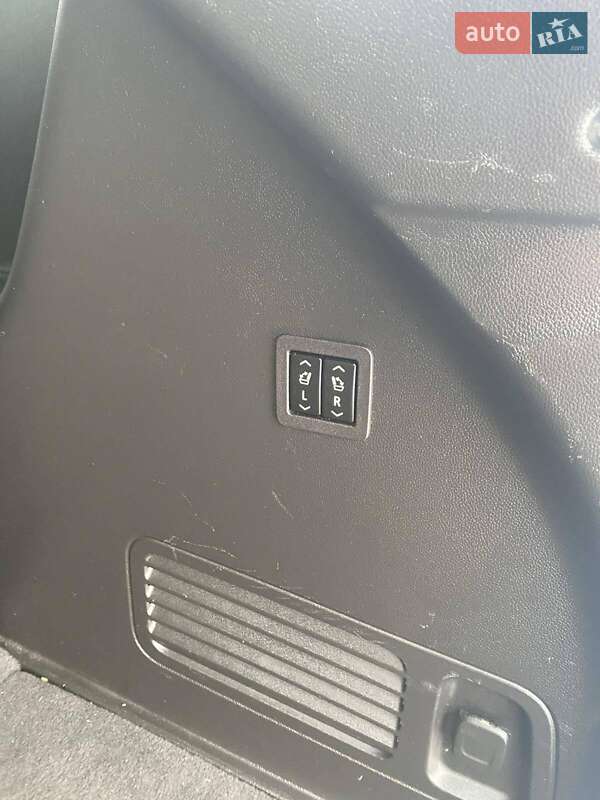 Внедорожник / Кроссовер Buick Enclave 2021 в Дергачах