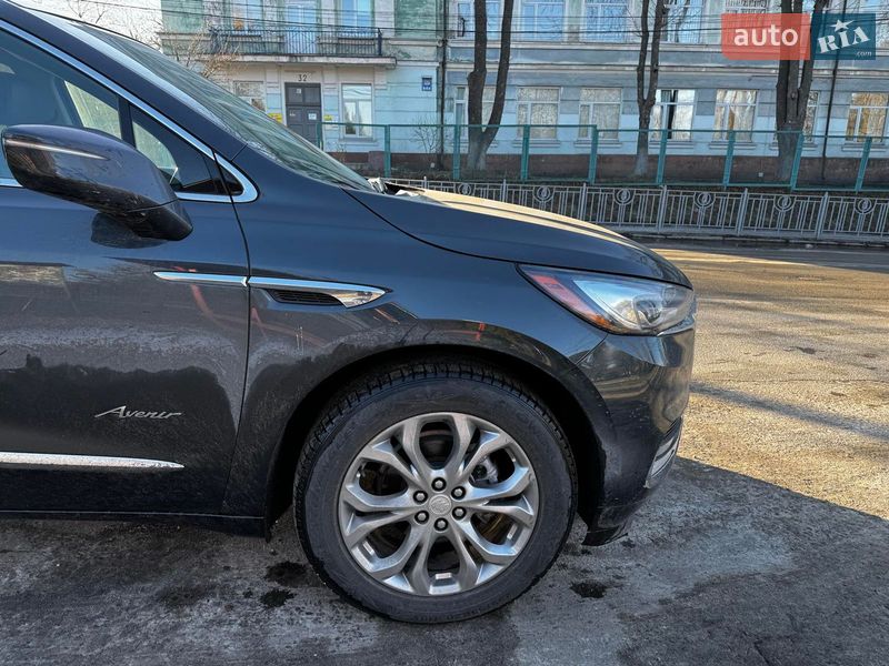 Внедорожник / Кроссовер Buick Enclave 2021 в Киеве