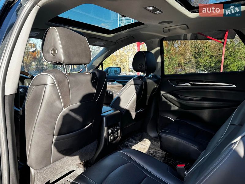 Внедорожник / Кроссовер Buick Enclave 2021 в Киеве