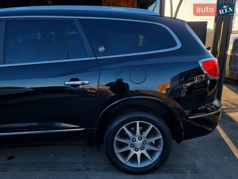 Внедорожник / Кроссовер Buick Enclave 2016 в Виннице