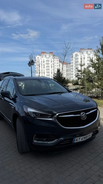Внедорожник / Кроссовер Buick Enclave 2017 в Ивано-Франковске