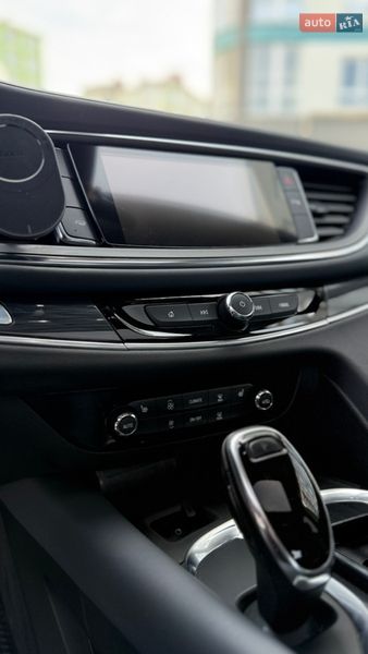 Внедорожник / Кроссовер Buick Enclave 2017 в Ивано-Франковске