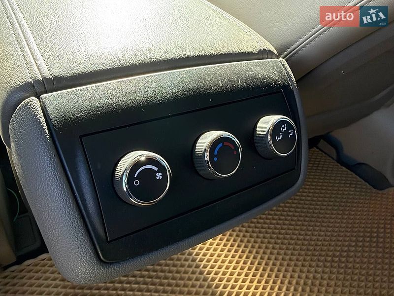 Позашляховик / Кросовер Buick Enclave 2015 в Києві