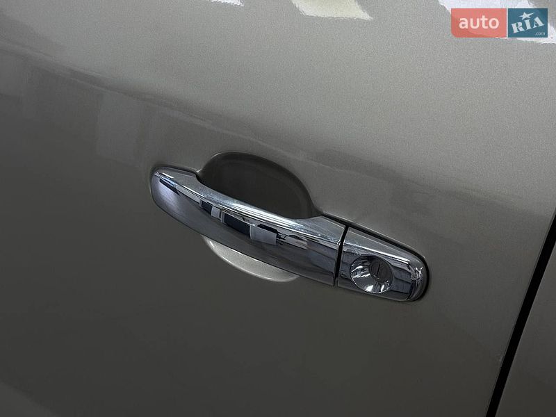 Позашляховик / Кросовер Buick Enclave 2016 в Києві