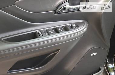 Позашляховик / Кросовер Buick Encore 2017 в 