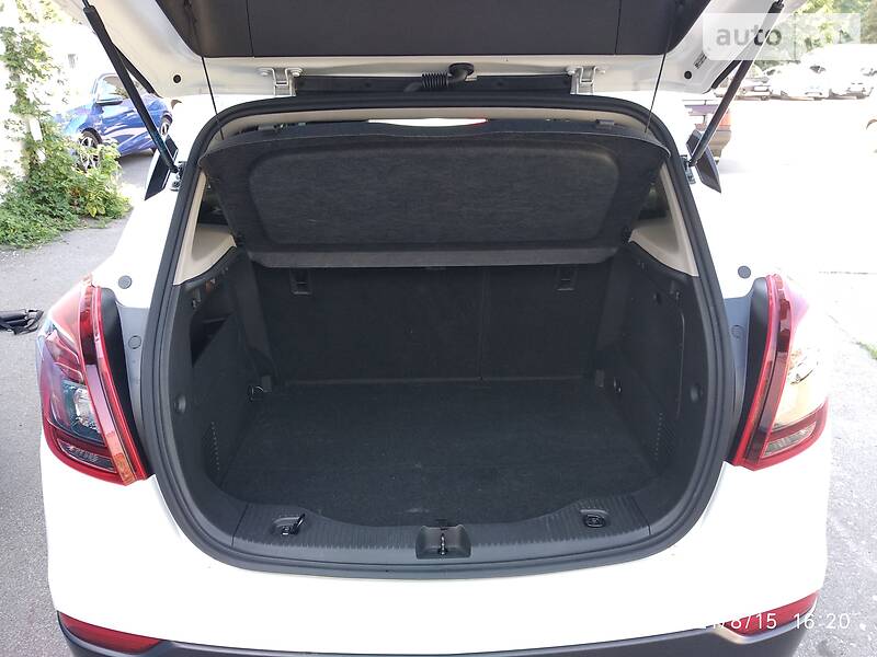 Внедорожник / Кроссовер Buick Encore 2018 в Киеве