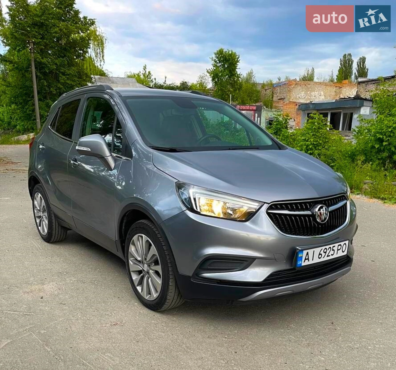 2019 Buick Encore - мініатюра 2
