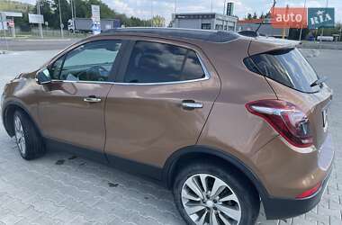 Внедорожник / Кроссовер Buick Encore 2016 в 