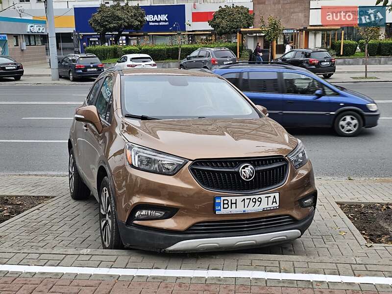 Позашляховик / Кросовер Buick Encore 2016 в 