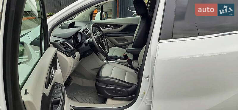 Позашляховик / Кросовер Buick Encore 2016 в Києві