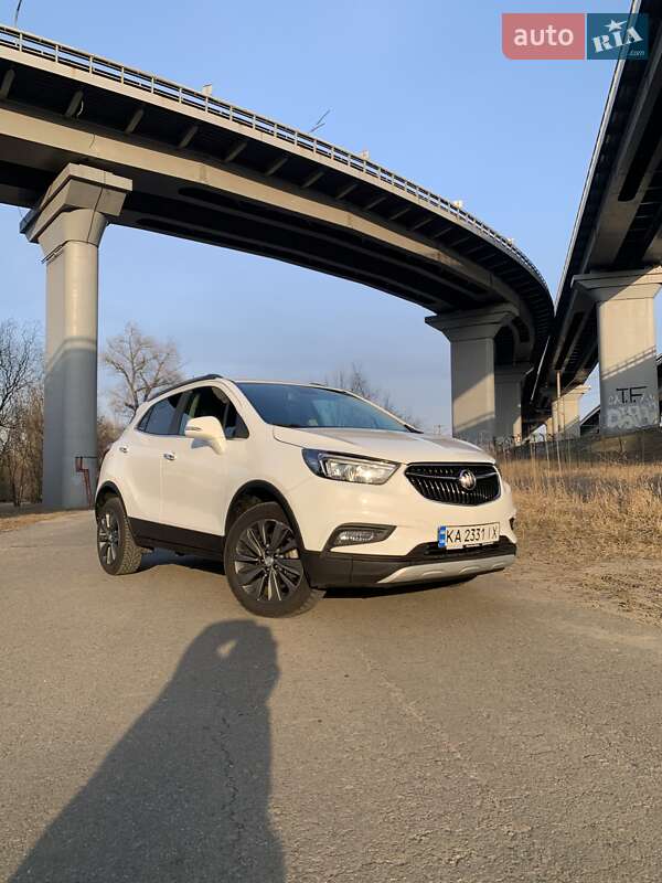 Внедорожник / Кроссовер Buick Encore 2018 в Киеве