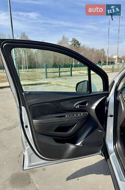 Внедорожник / Кроссовер Buick Encore 2016 в Львове